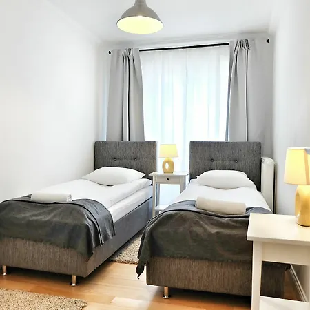 Top Spot Aparthotel 3*